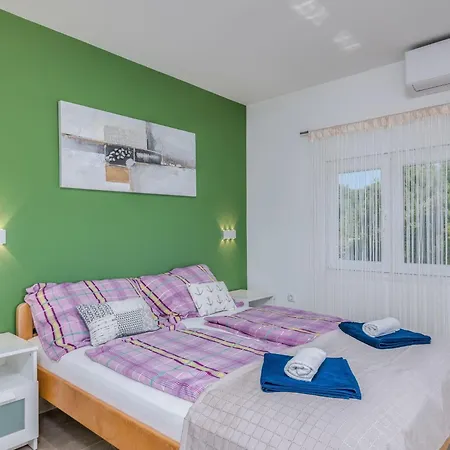 Haus Dragica By Interhome Čižići
