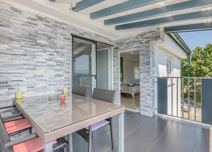 شقة Haus Dragica By Interhome