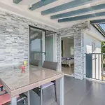 아파트 Haus Dragica By Interhome